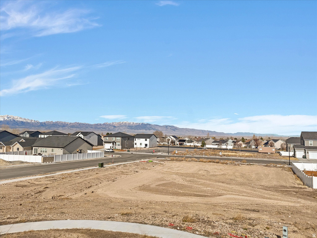 1423 N HARPER WAY photo 5