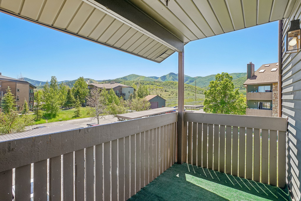 6831 N 2200 W DR photo 3
