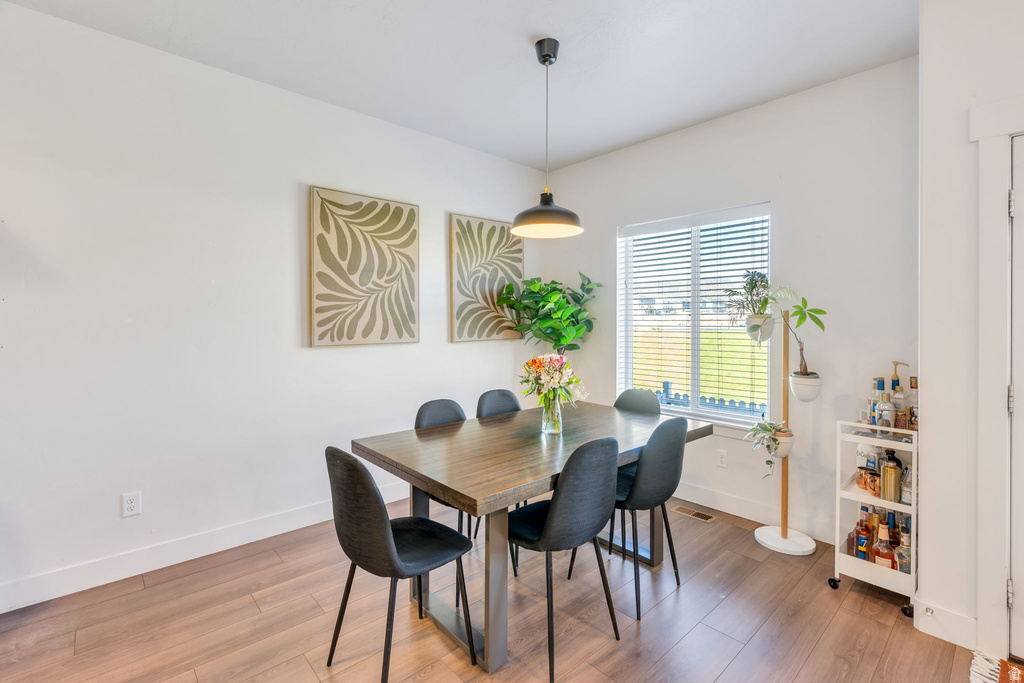 7407 N COTTAGE LN photo 5