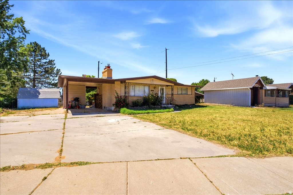4679 S 2475 W photo 3