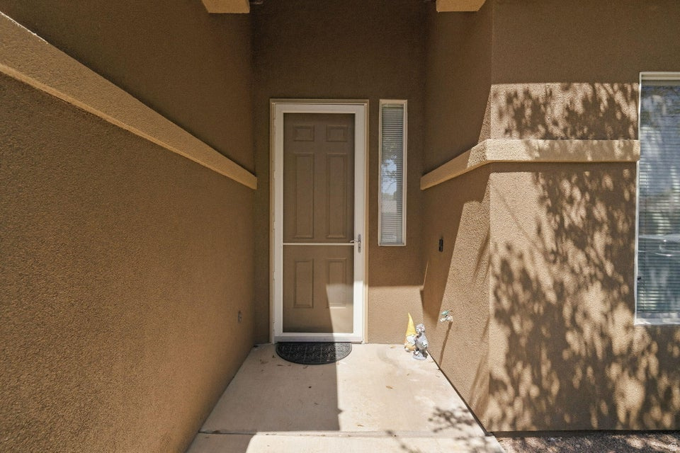 1083 N 2190 W photo 5