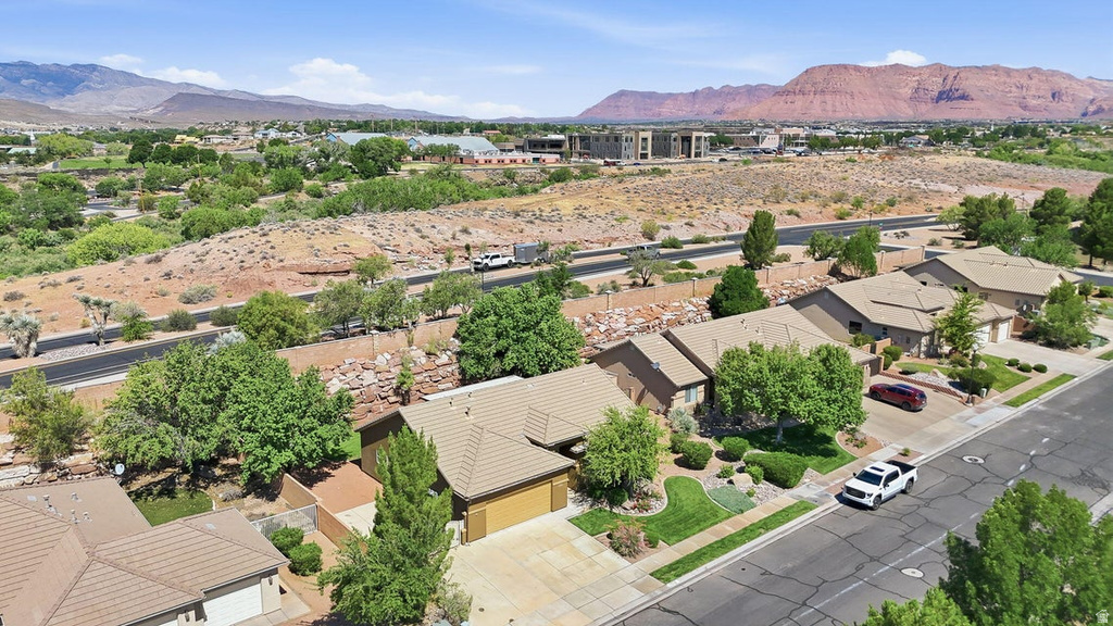 1083 N 2190 W photo 3
