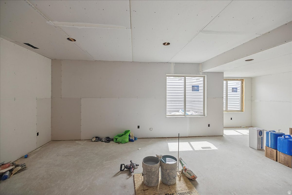 7063 W LAKE AVE photo 4