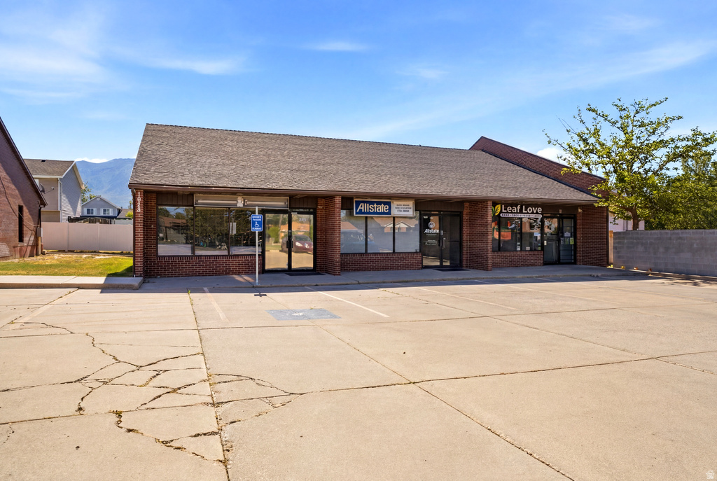 1848 N Hillfield Rd #101A, Layton, UT 84041