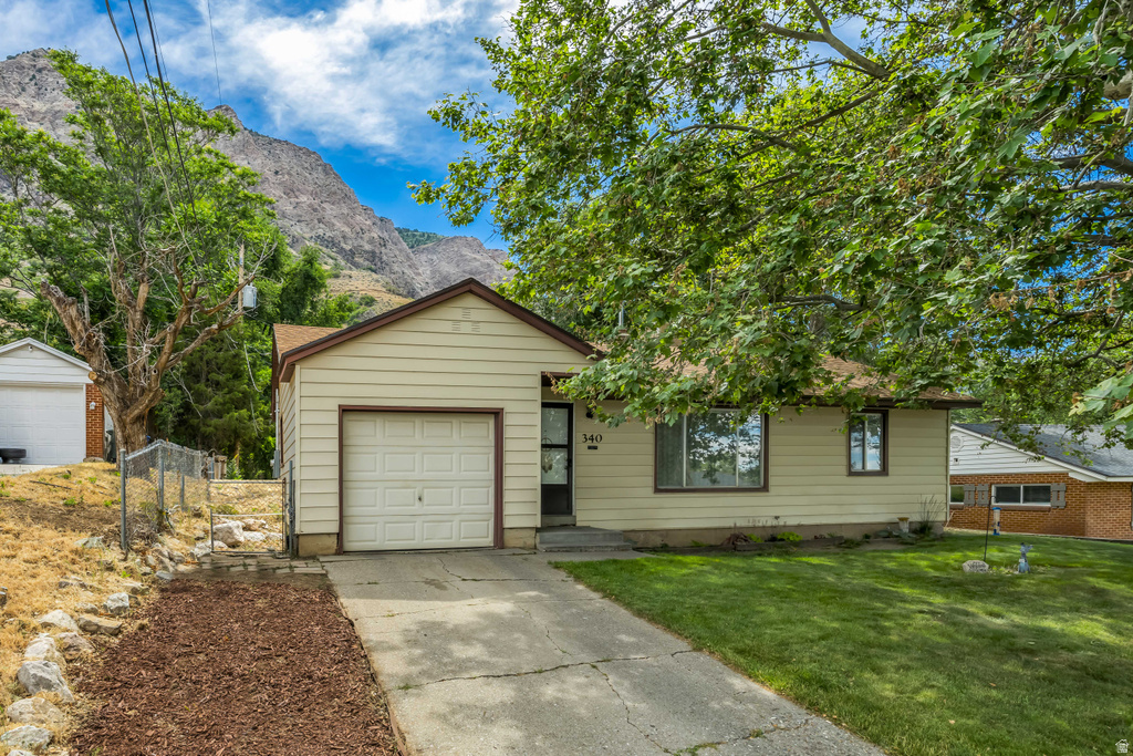 340 N ECCLES E AVE photo 2