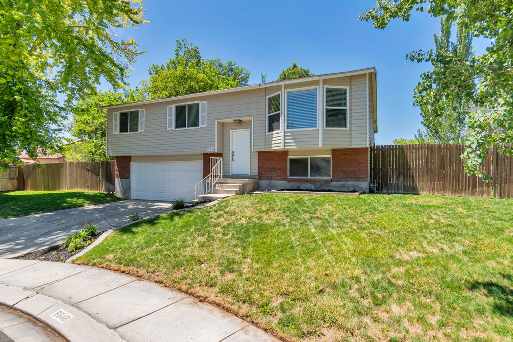 6648 S 3335 W photo 2