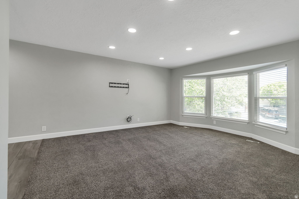 6648 S 3335 W photo 3