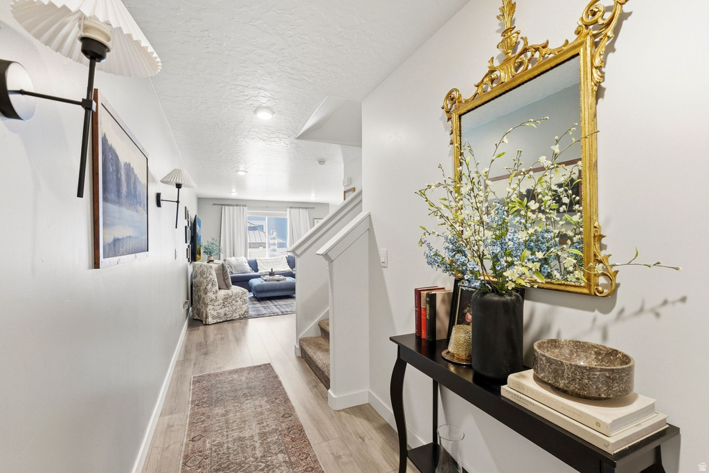 1113 E JACK DR photo 3
