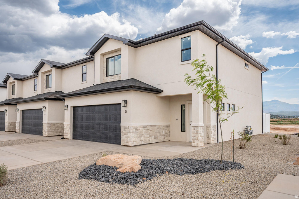 51 S 4375 W photo 2