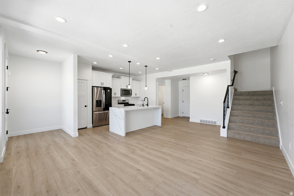 1418 E CHATEAU RIDGE WAY photo 4