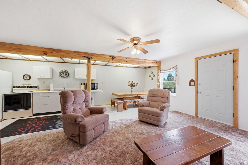 1095 W ACORN LN photo 4