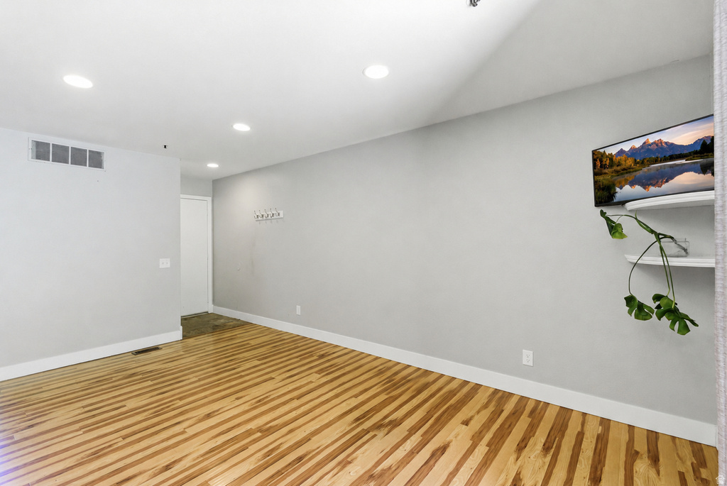 1690 UPPER IRONHORSE LOOP photo 4