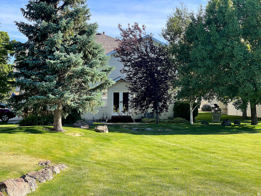 467 S 675 W photo 2
