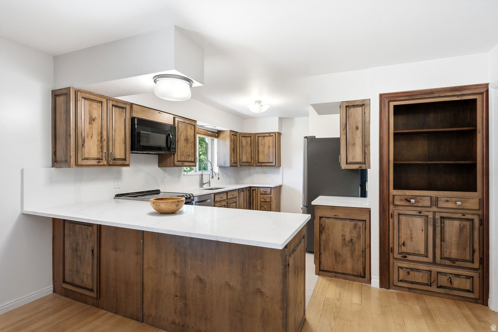 3275 TAYLOR AVE photo 4