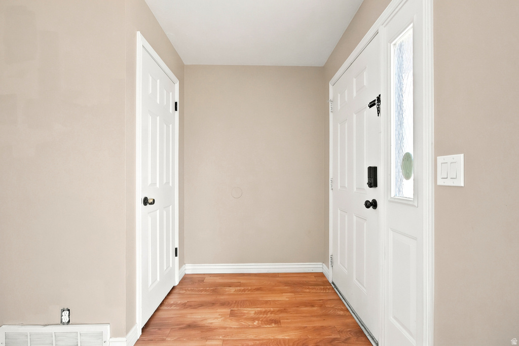 6638 S 5420 W photo 4
