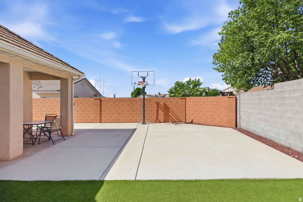 2883 E OVERLOOK DR photo 4