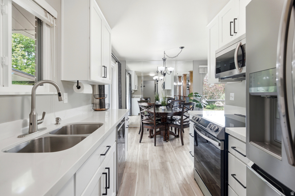 4340 S HAWARDEN DR photo 2