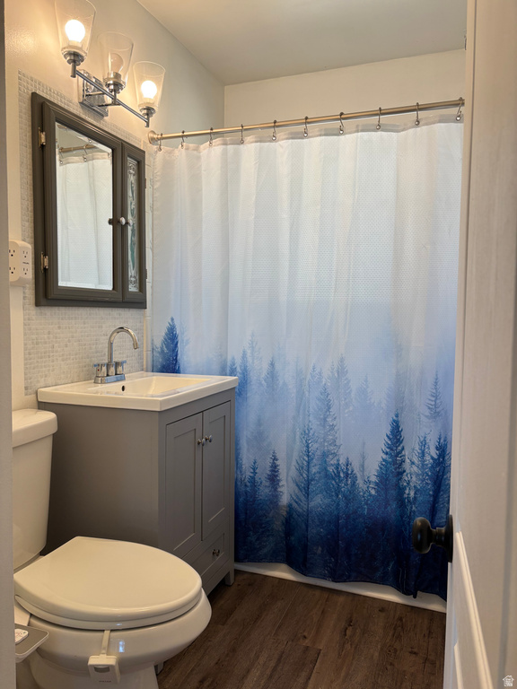 580 SIMORON DR photo 4