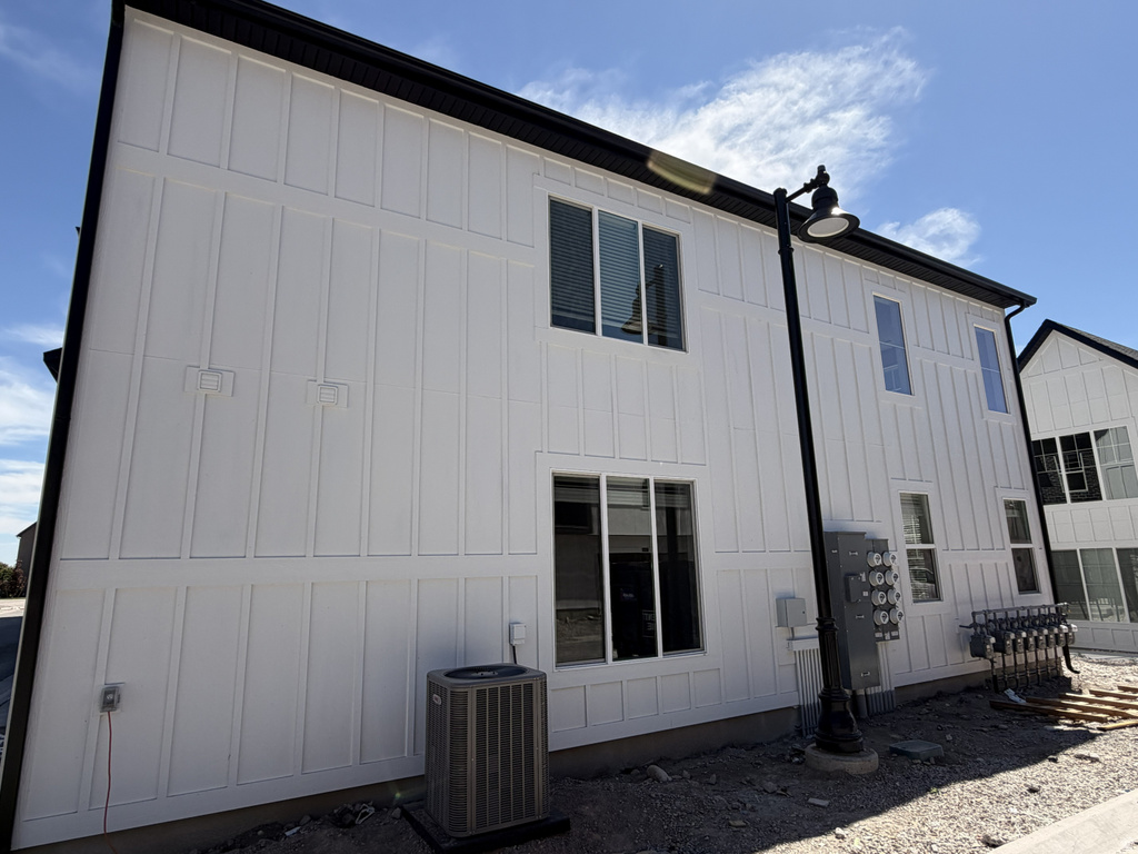 1179 N DOWNFIELD W LN photo 3