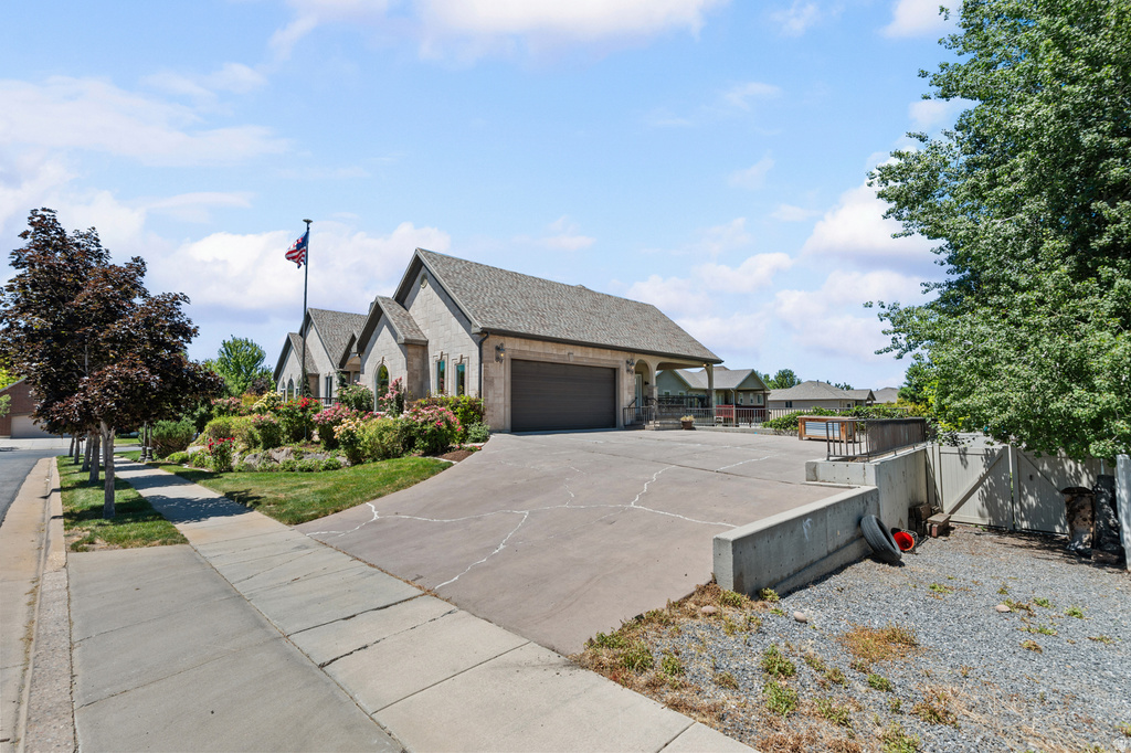 1242 N 640 W photo 4