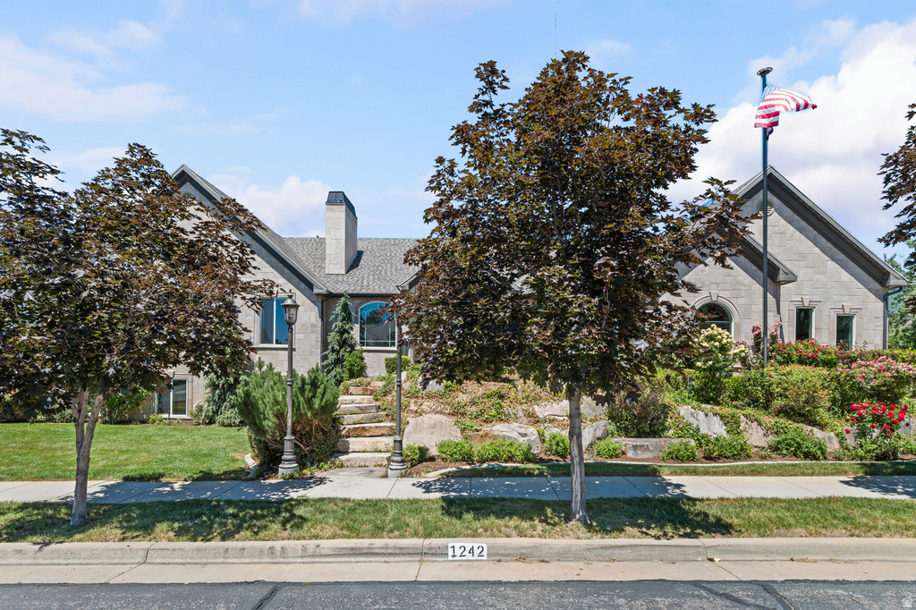 1242 N 640 W photo 3