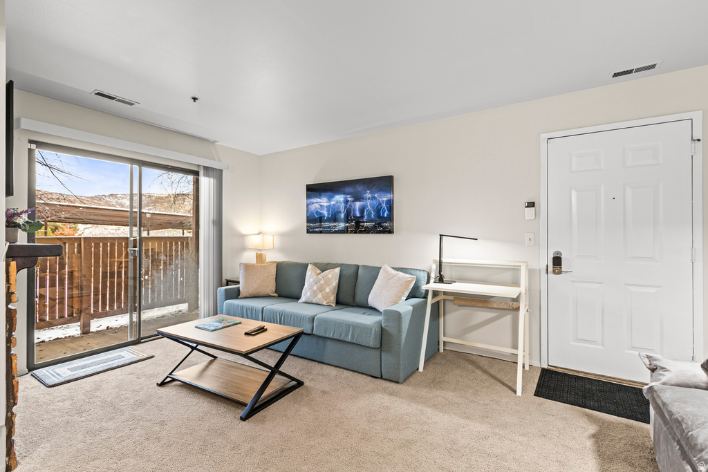 6861 N 2200 W photo 3