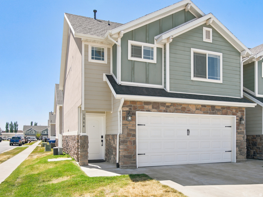1064 W 2050 S photo 2