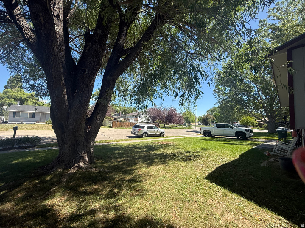 1275 W 100 S photo 2