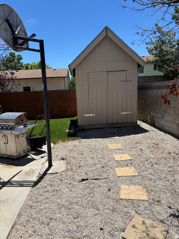 3641 W WHITEWOOD S CIR photo 4