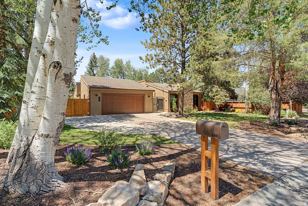 2435 HOLIDAY RANCH LOOP RD photo 4