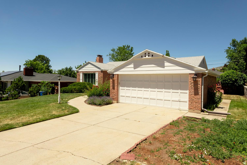 2387 E BEACON DR photo 5