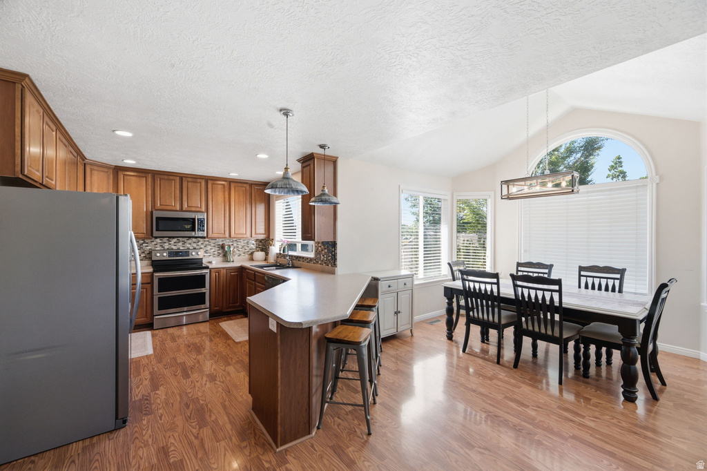 5467 W MAYFLOWER ST photo 5