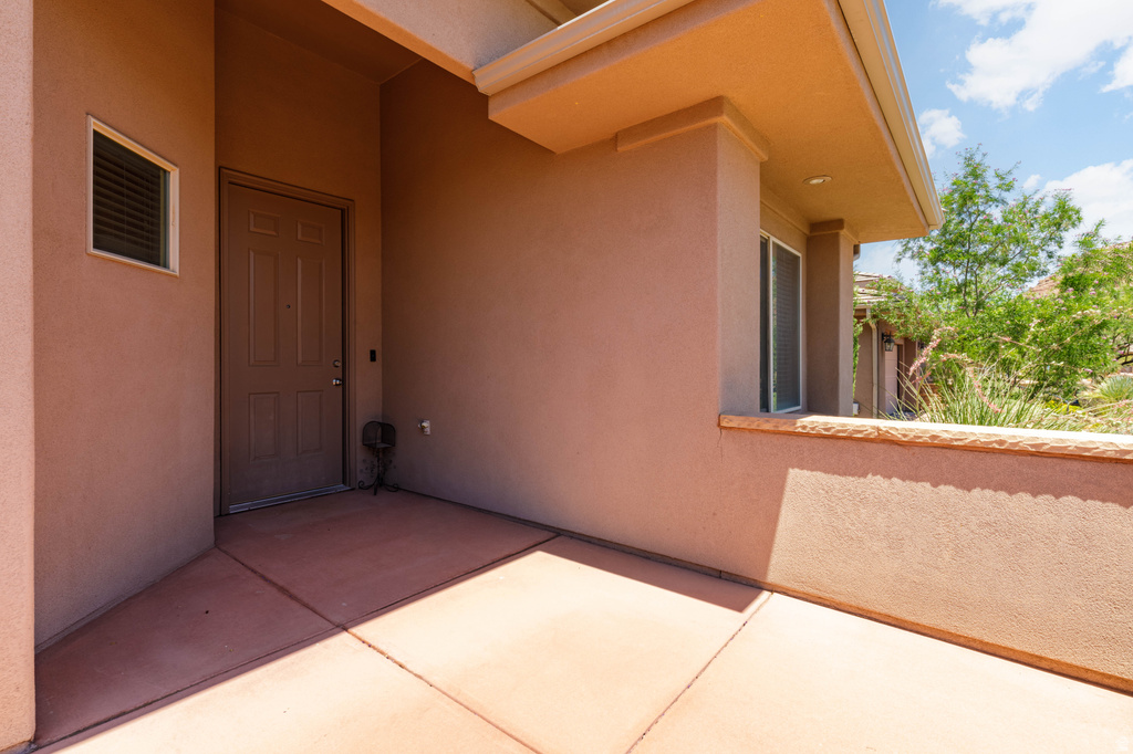 2334 S RIVER RD photo 4