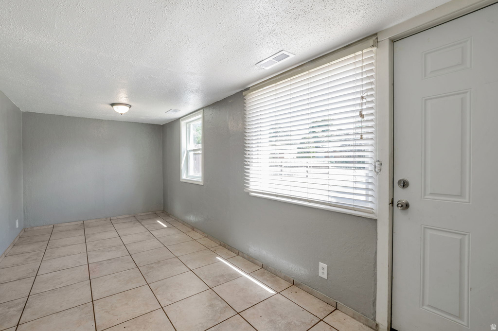 612 DARLING ST photo 4
