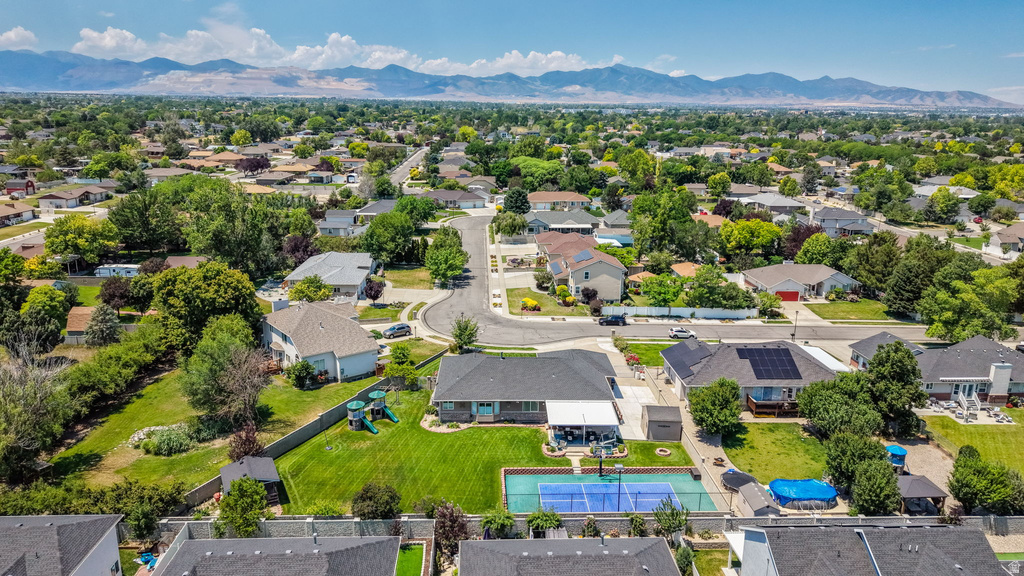 9521 S 1860 W photo 5