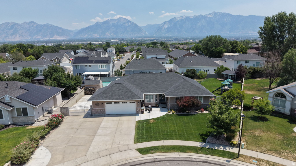 9521 S 1860 W photo 4