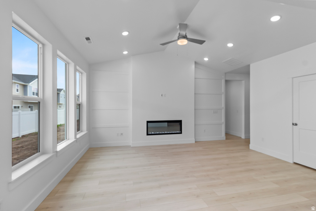 1582 N 2300 W photo 3