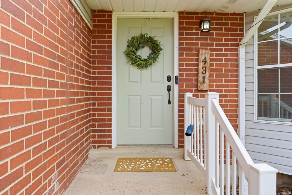 431 W CREEKSIDE LN photo 4
