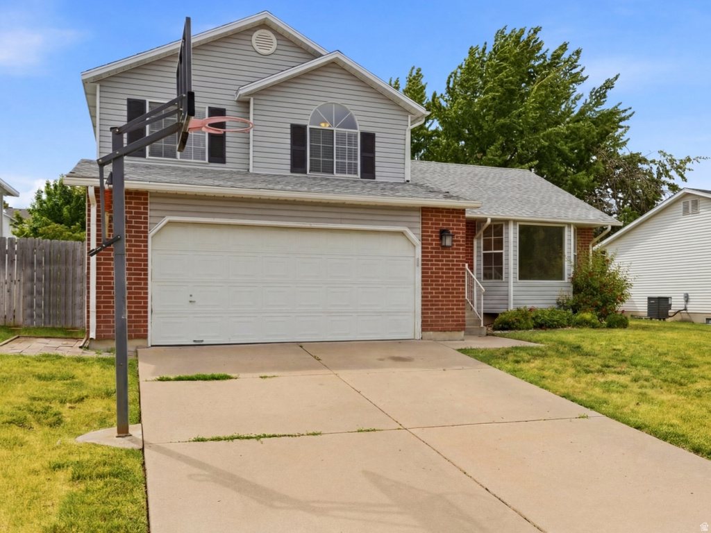 431 W CREEKSIDE LN photo 2