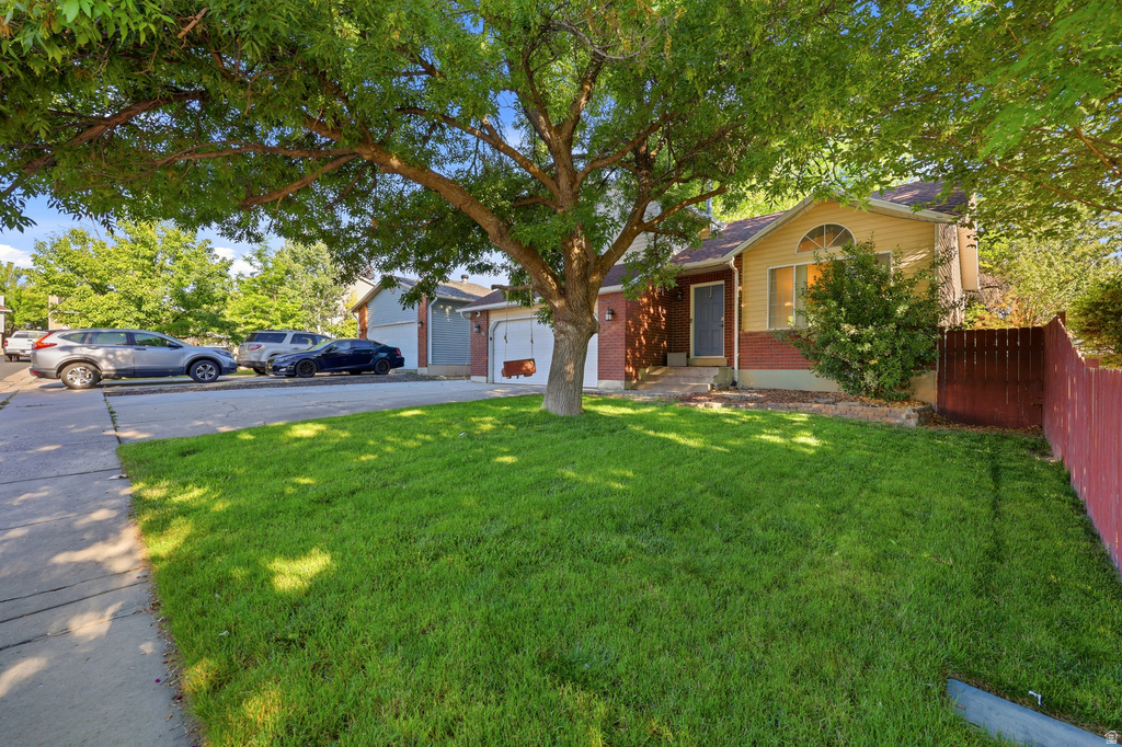 5016 W SHOOTING STAR AVE photo 4