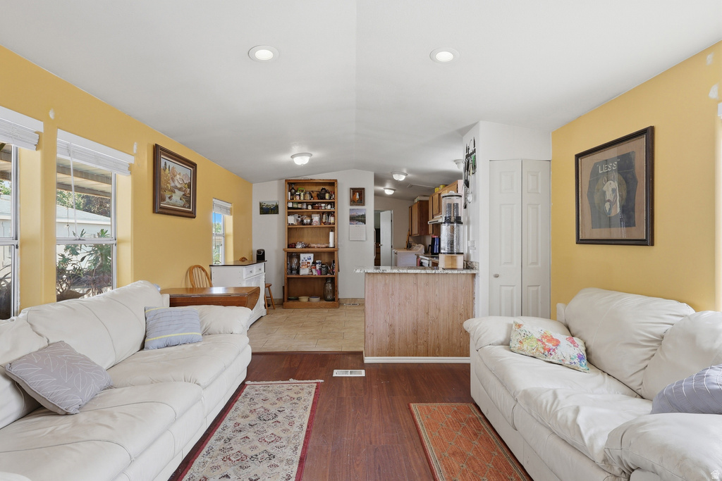5075 W 4700 S photo 3
