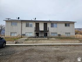 215 N 400 W #7, Ferron, UT 84523