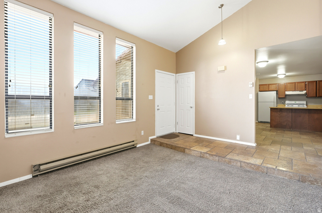 32 PARK CIR photo 3