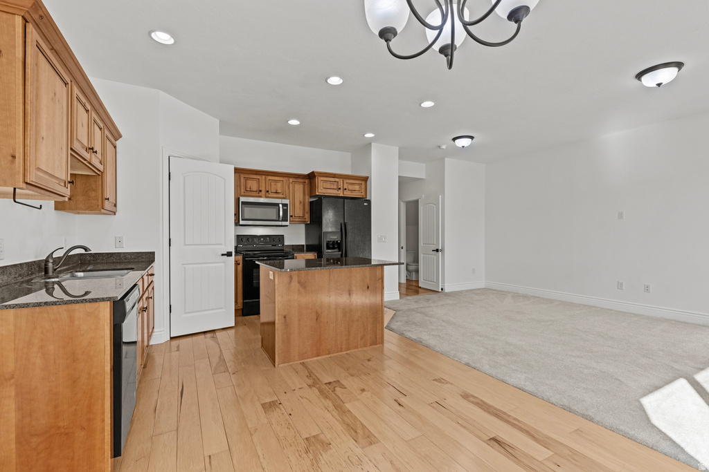 227 E 700 N photo 5