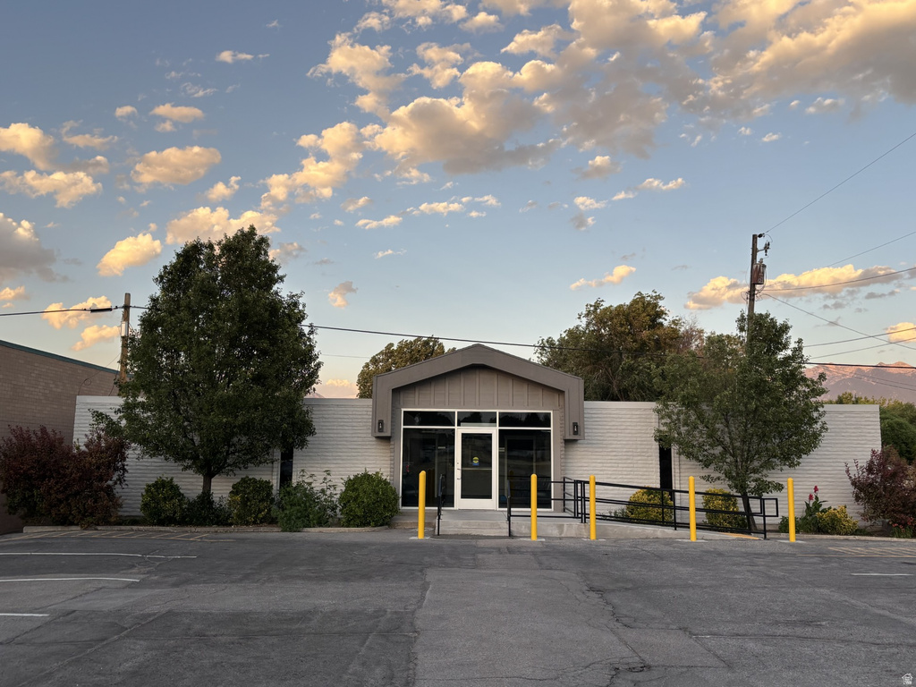 7669 S Redwood Rd, West Jordan, UT 84084