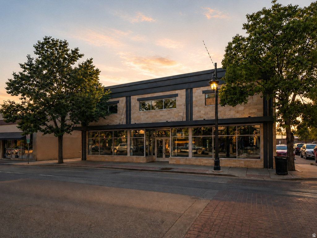 7674 S Main St, Midvale, UT 84047