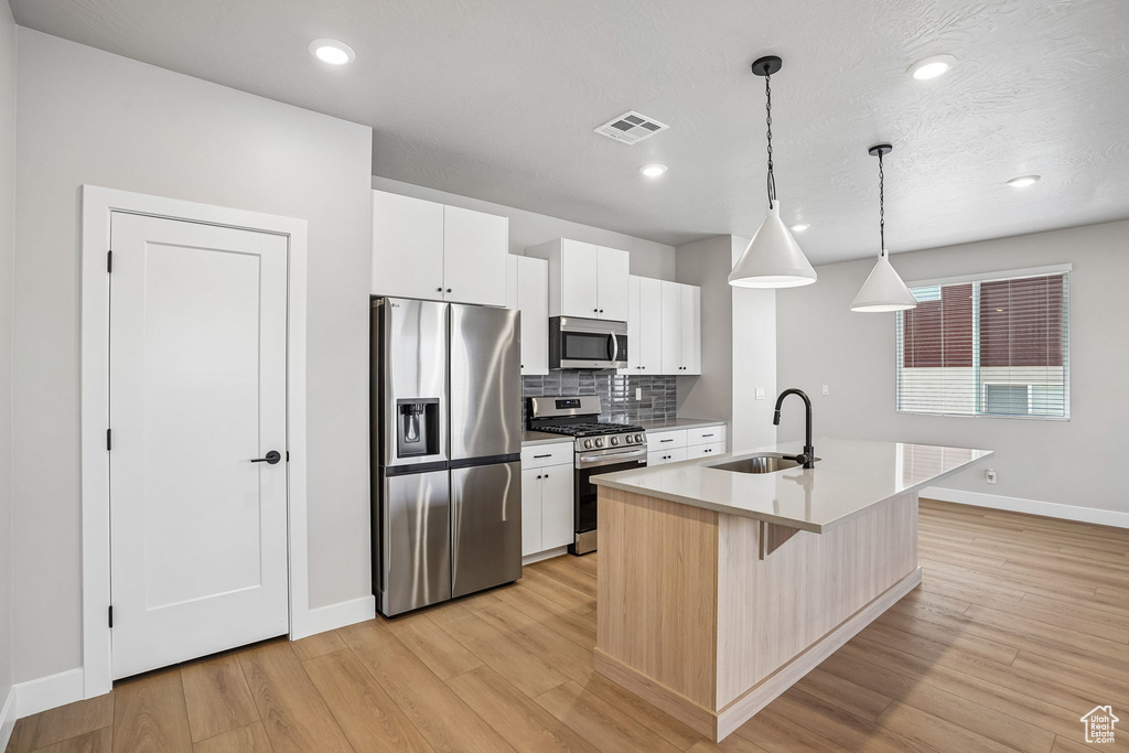 4001 E RAZOR DR photo 3