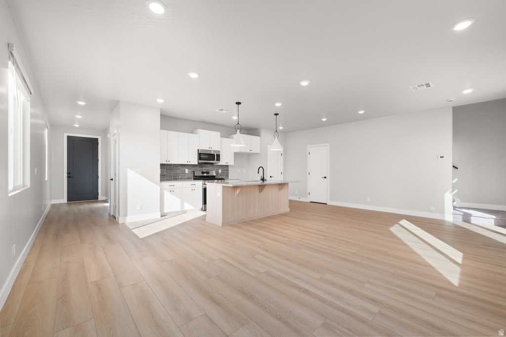 4001 E RAZOR DR photo 3