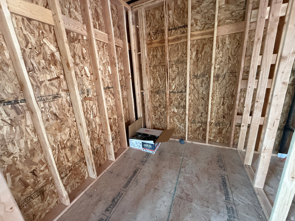 1625 N 320 E photo 4