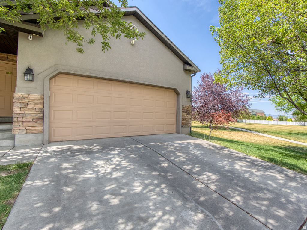 5552 W EAGLE PEAK S DR photo 2